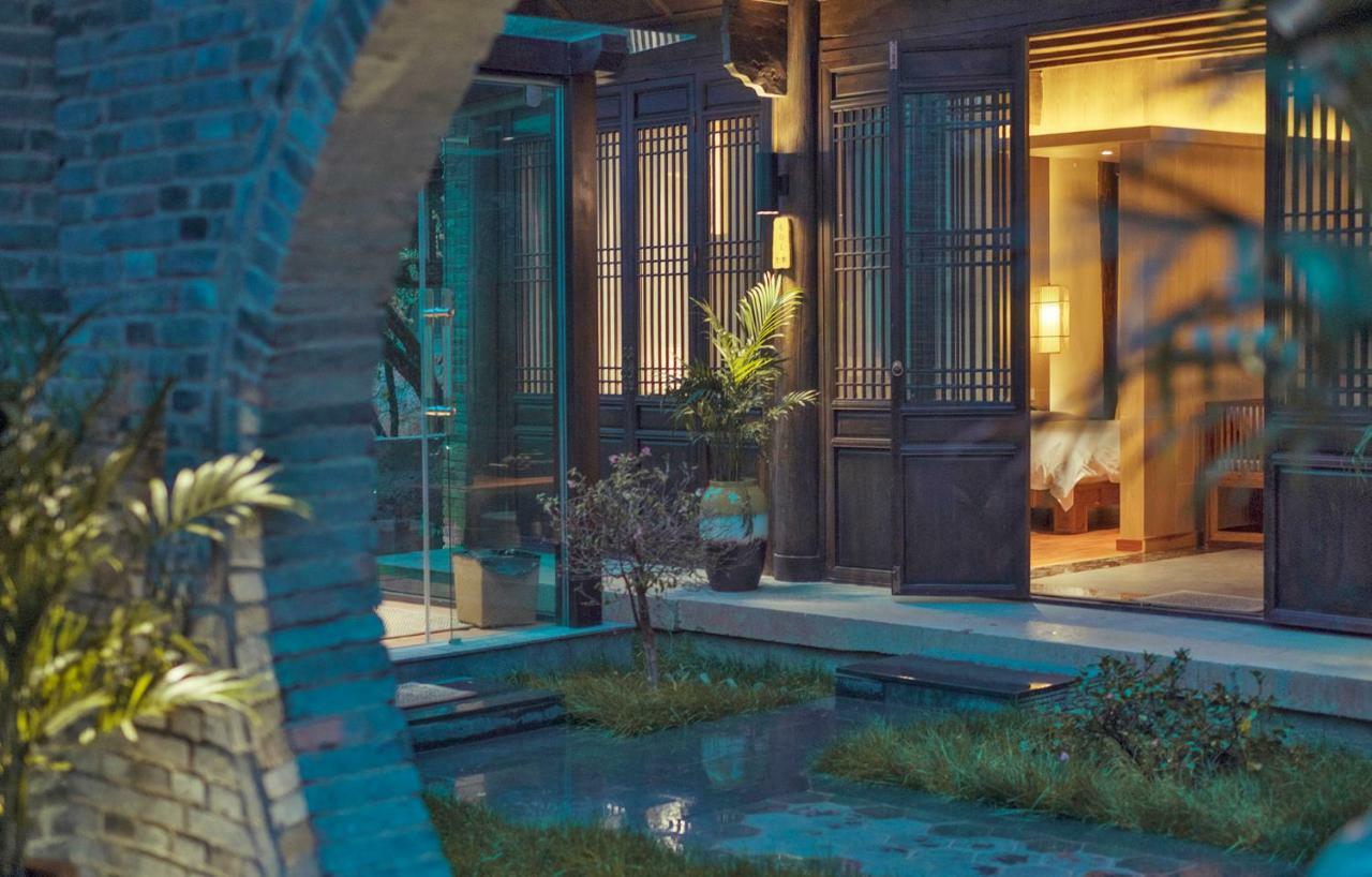 Lijiang Qilu Garden Hotel Baisha  Екстериор снимка